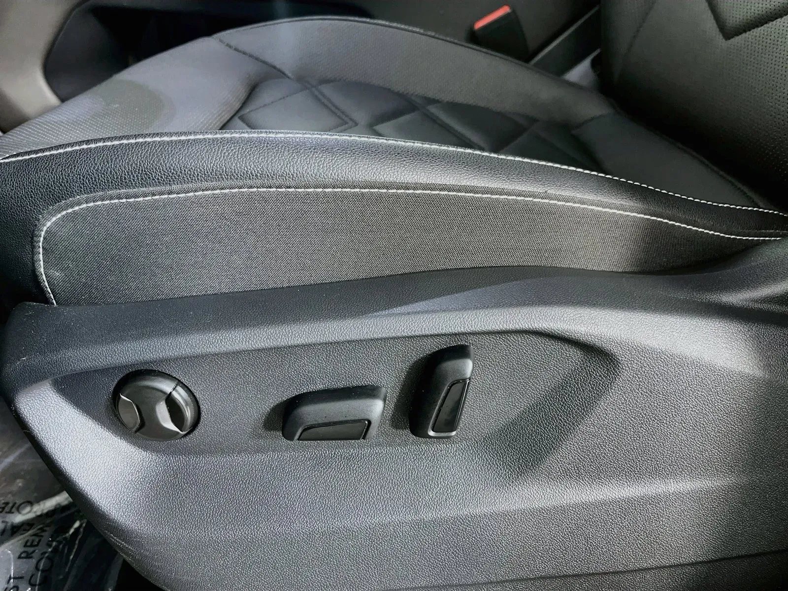 Volkswagen Atlas photo 25