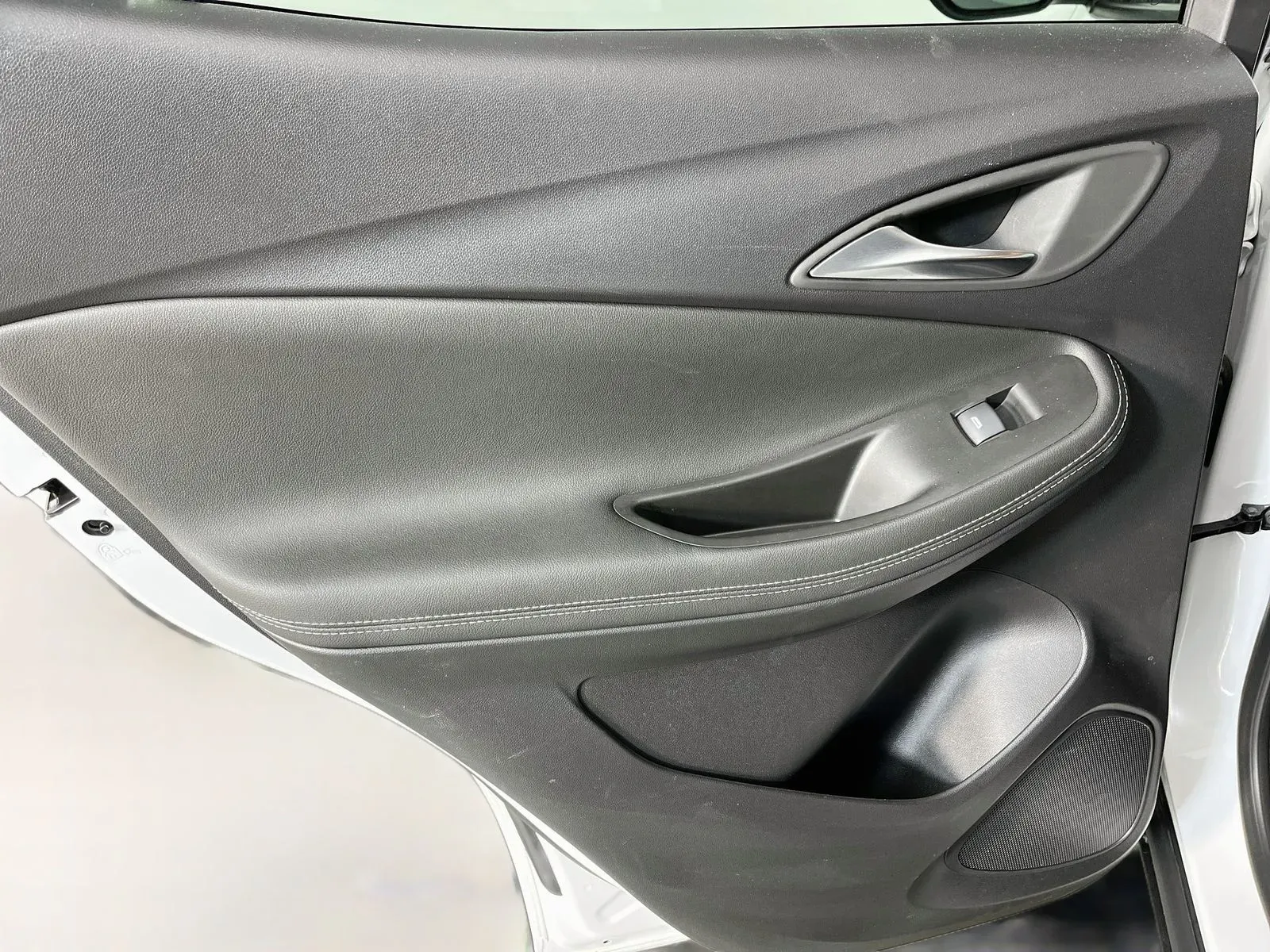 Buick Encore GX photo 28