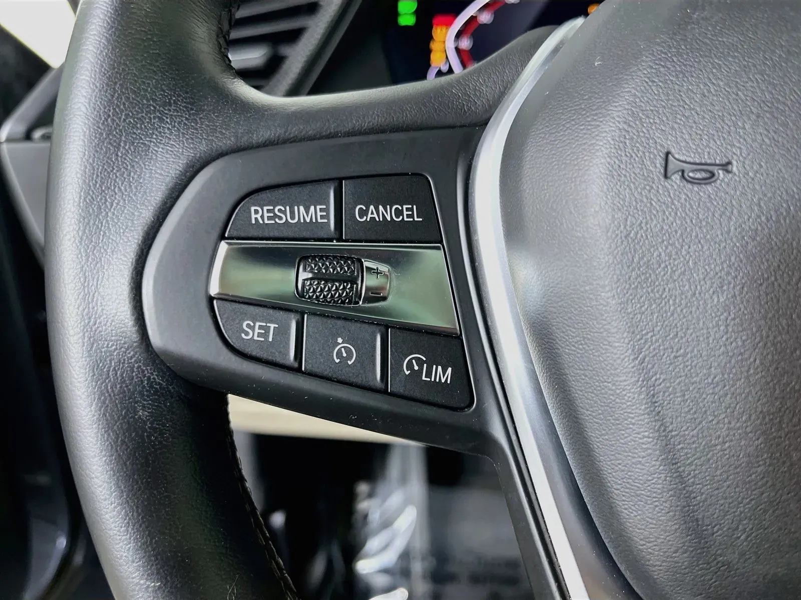 BMW 2 Series photo 14