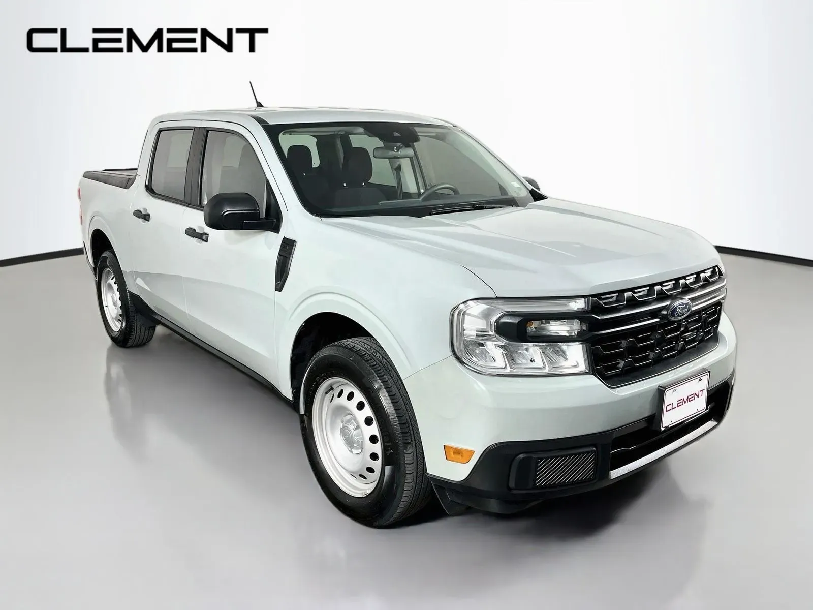 Ford Maverick photo 4