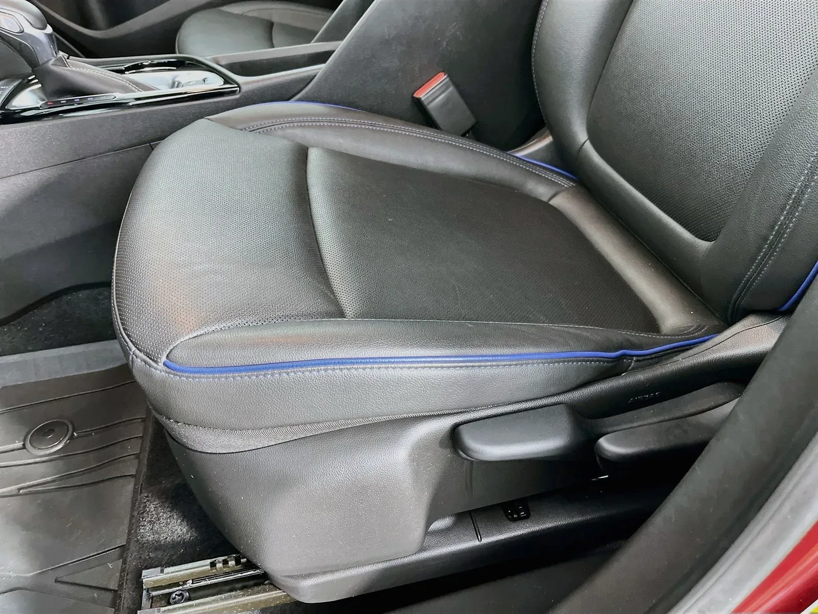 Buick Encore GX photo 24