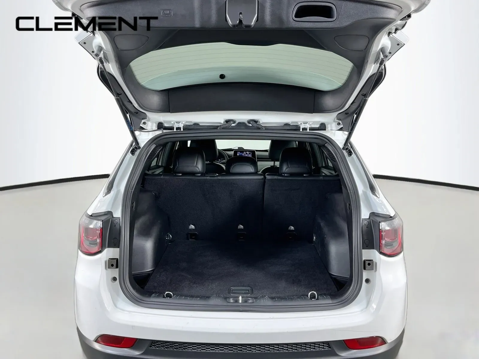 Jeep Compass photo 10