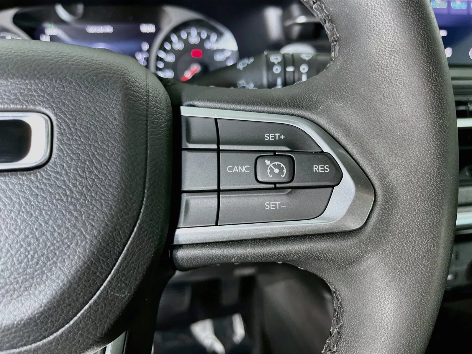 Jeep Compass photo 17