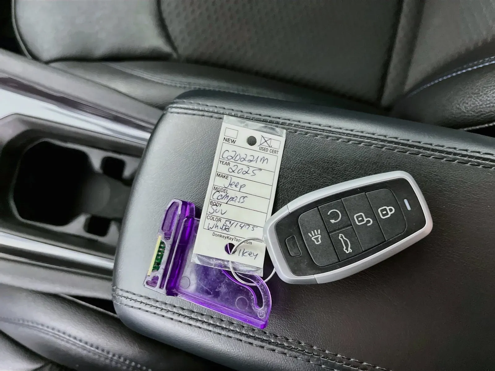Jeep Compass photo 24