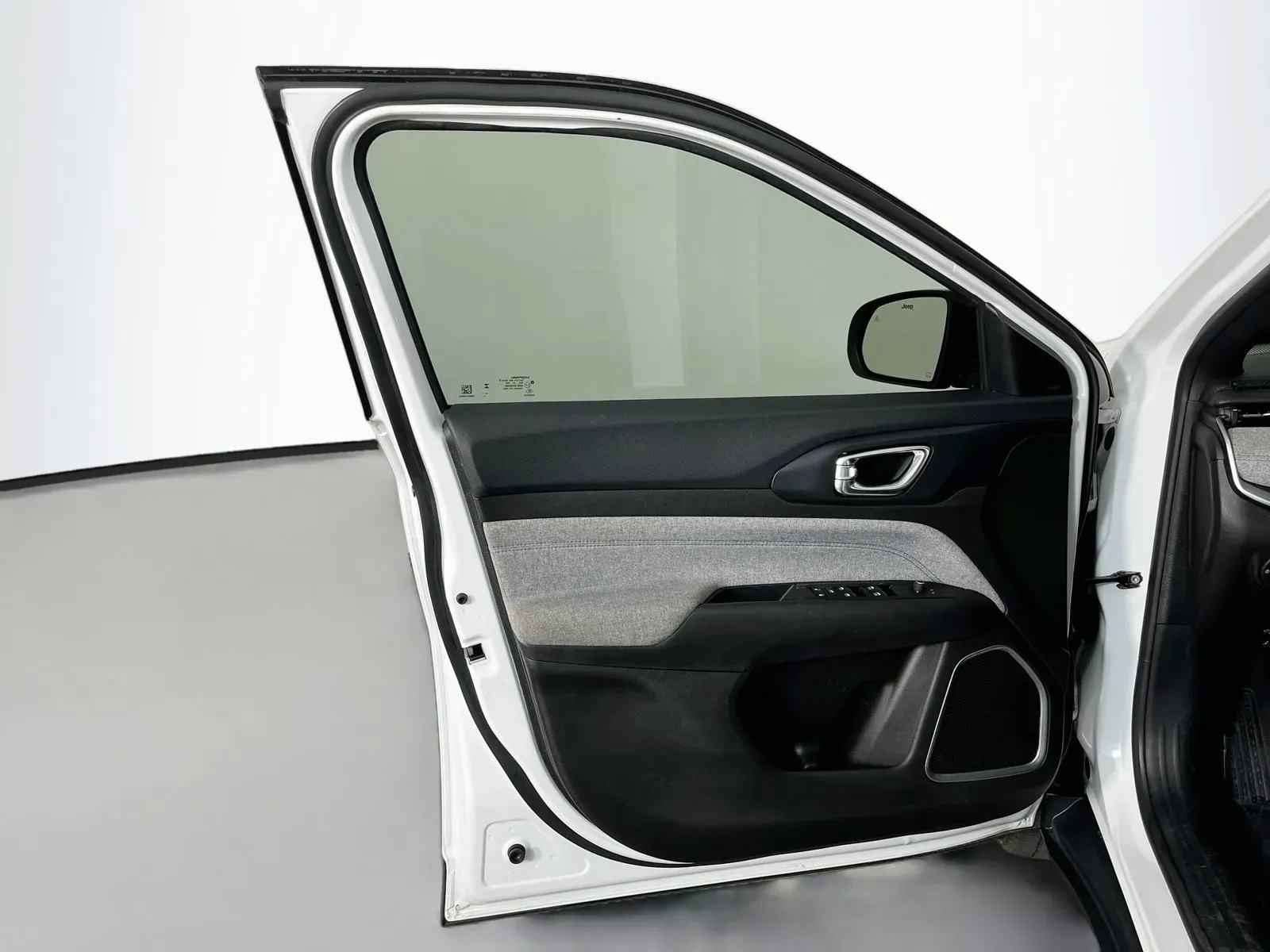 Jeep Compass photo 27