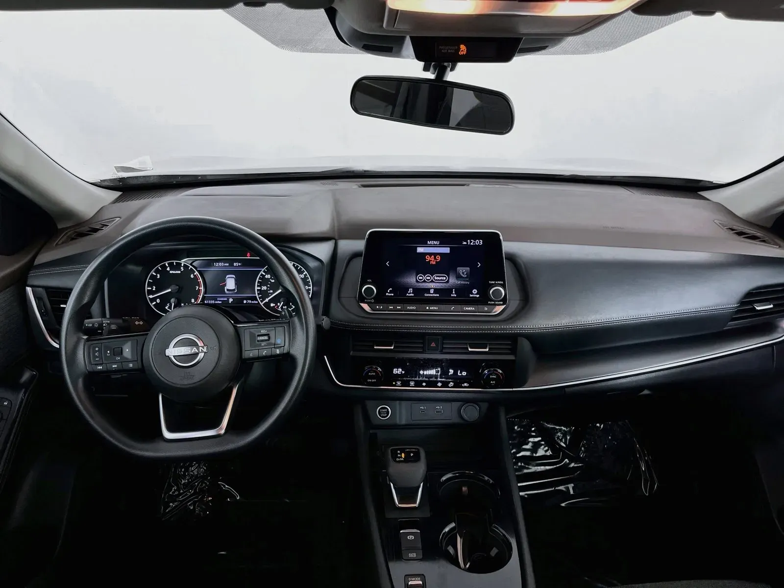 Nissan Rogue photo 12