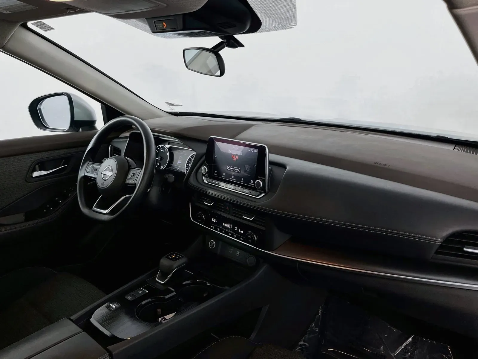 Nissan Rogue photo 26