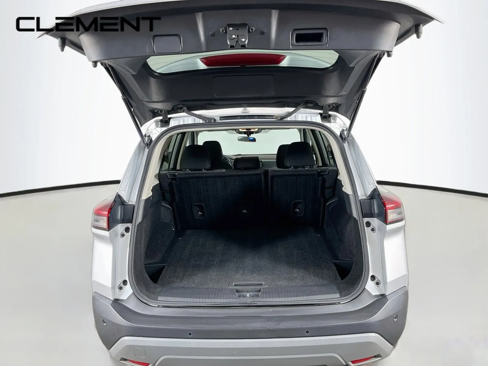 Nissan Rogue photo 10