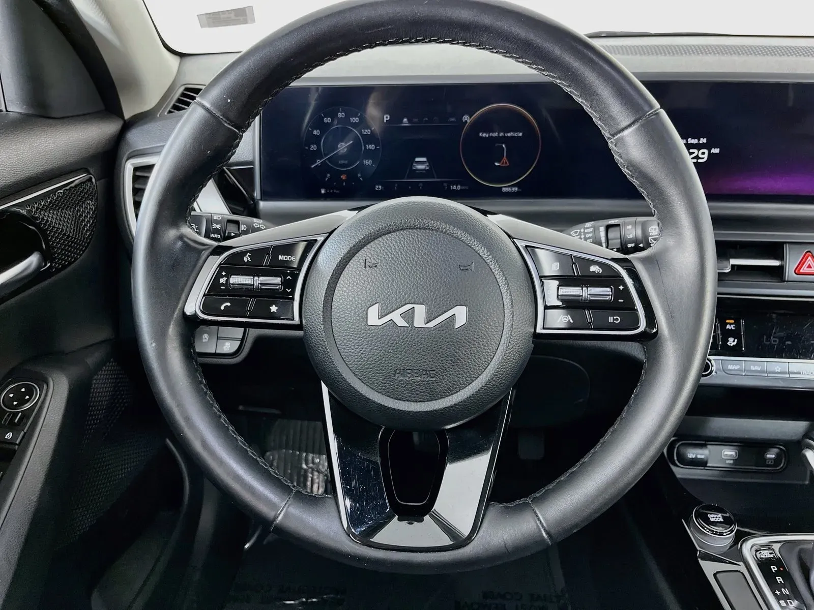 Kia Seltos photo 13