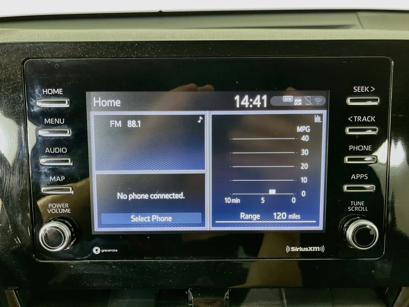 Toyota Camry photo 19