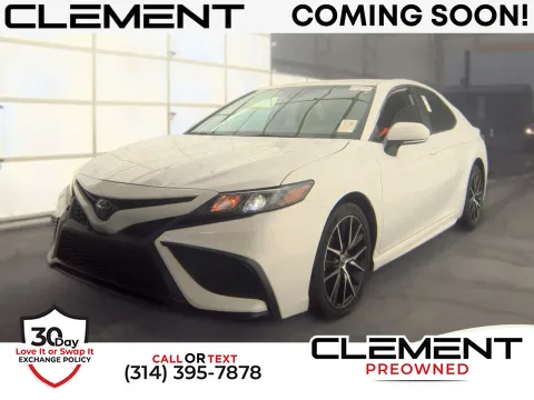 White 2023 Toyota Camry SE for sale in Florissant, MO