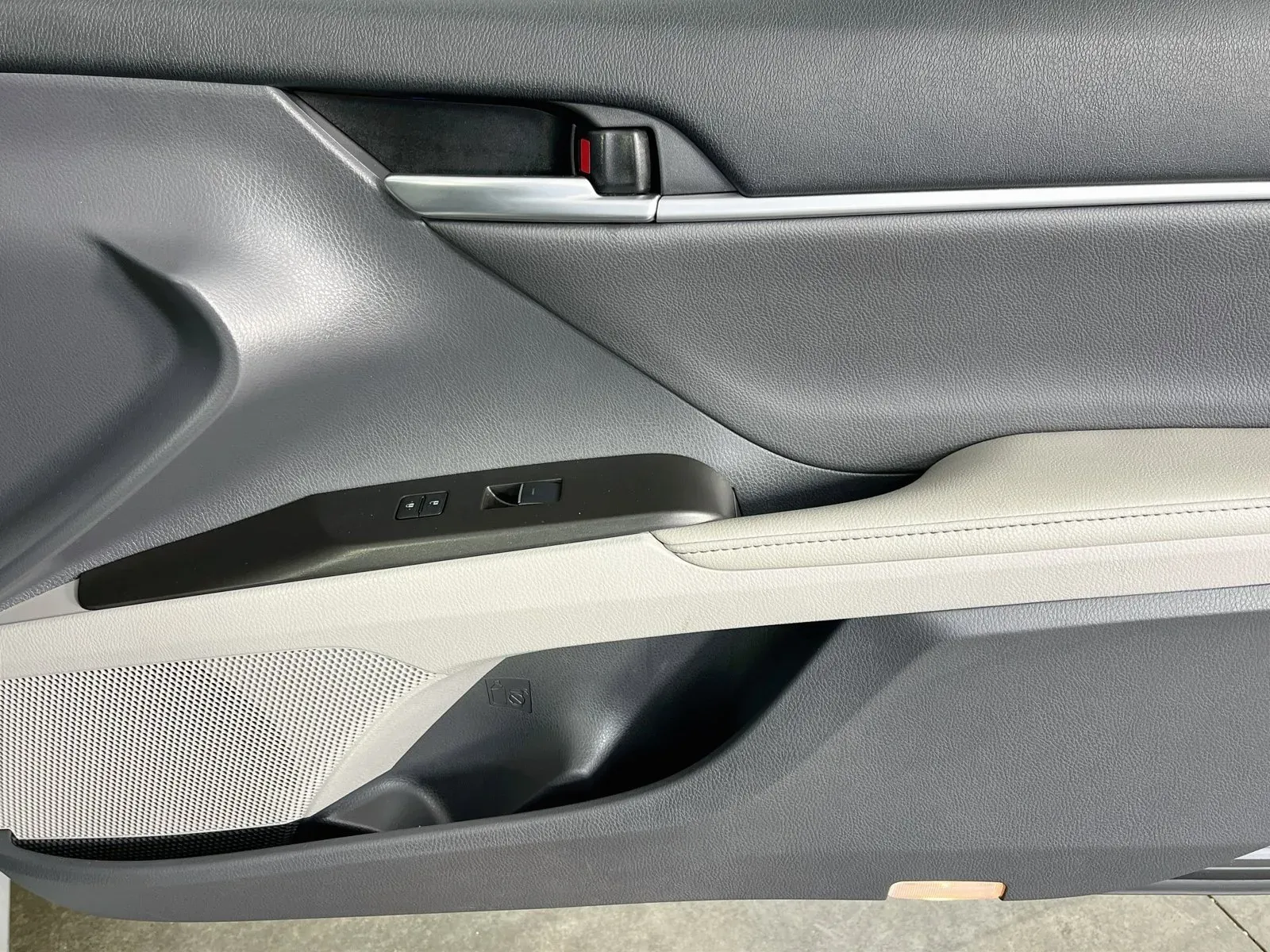 Toyota Camry photo 29