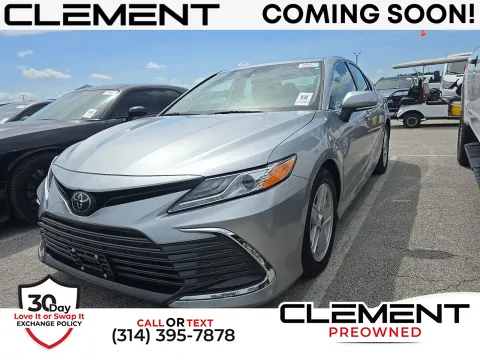 Silver 2023 Toyota Camry XLE for sale in Florissant, MO
