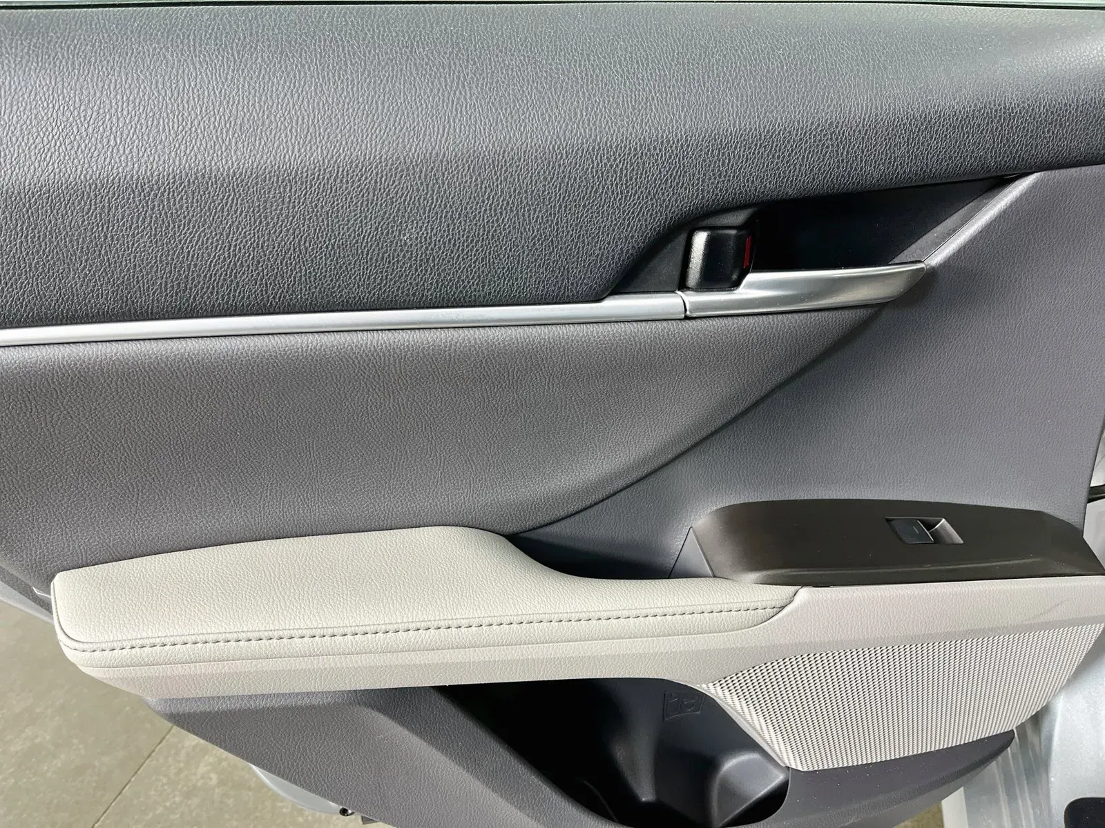 Toyota Camry photo 24