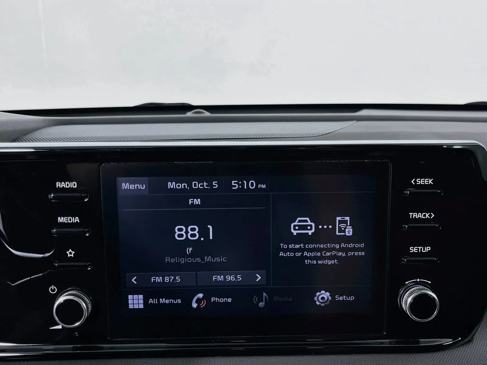 Kia K5 photo 16