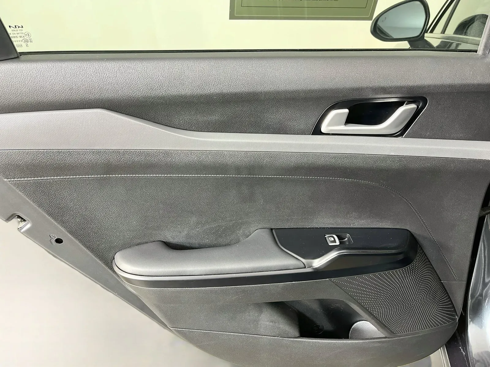 Kia K5 photo 24