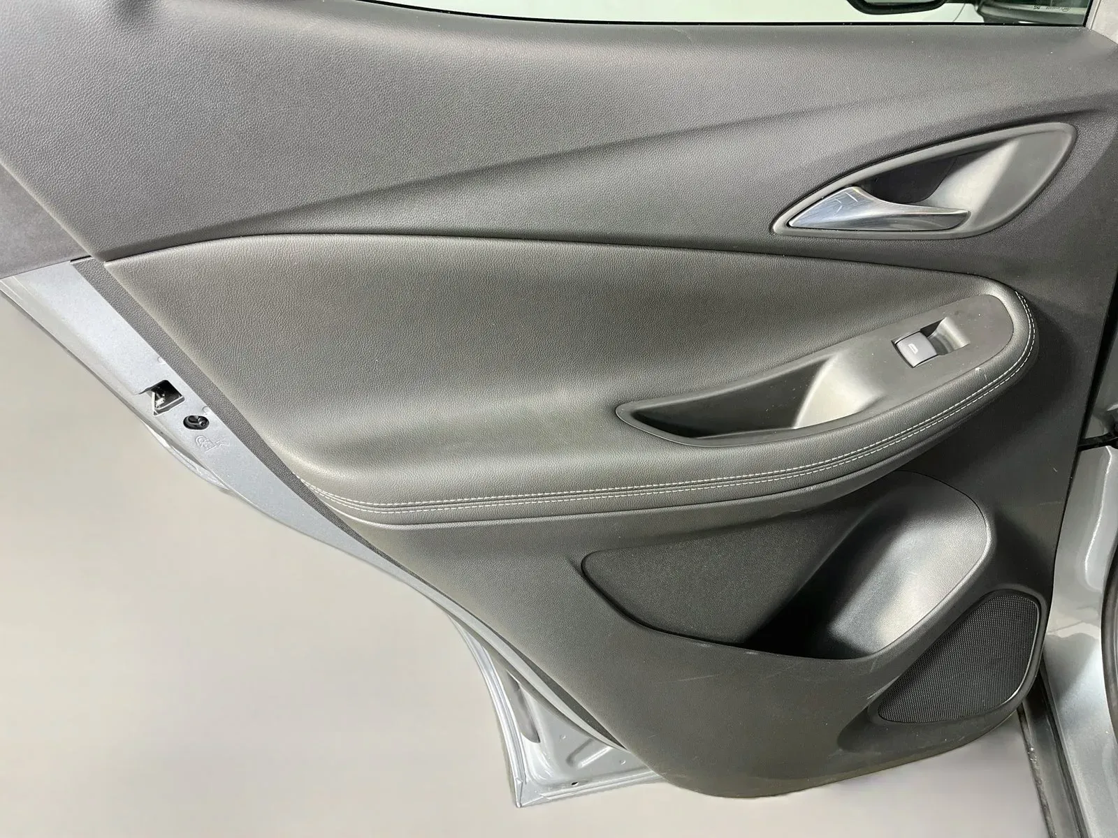 Buick Encore GX photo 23
