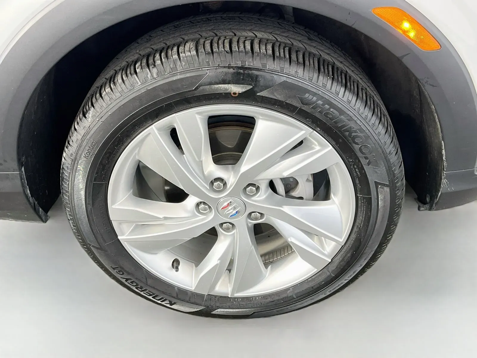 Buick Encore GX photo 25
