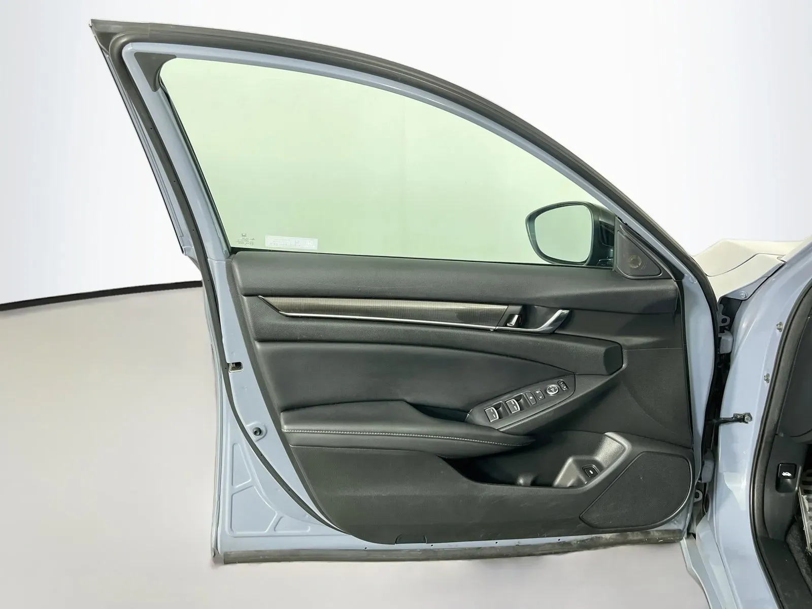 Honda Accord photo 22
