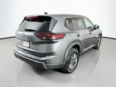 More photos of 2024 Nissan Rogue S at Clement Pre-Owned, MO
