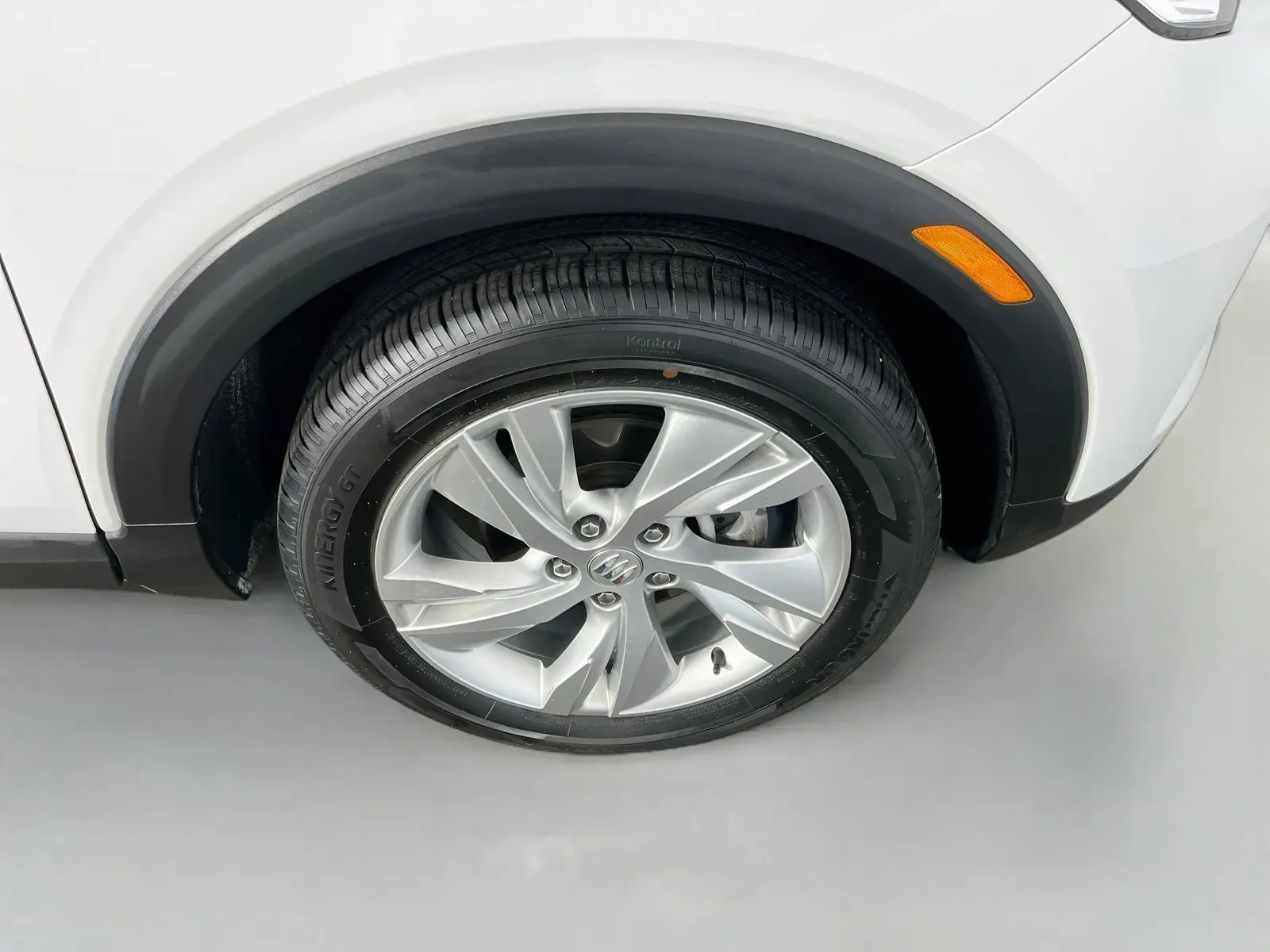 Buick Encore GX photo 25