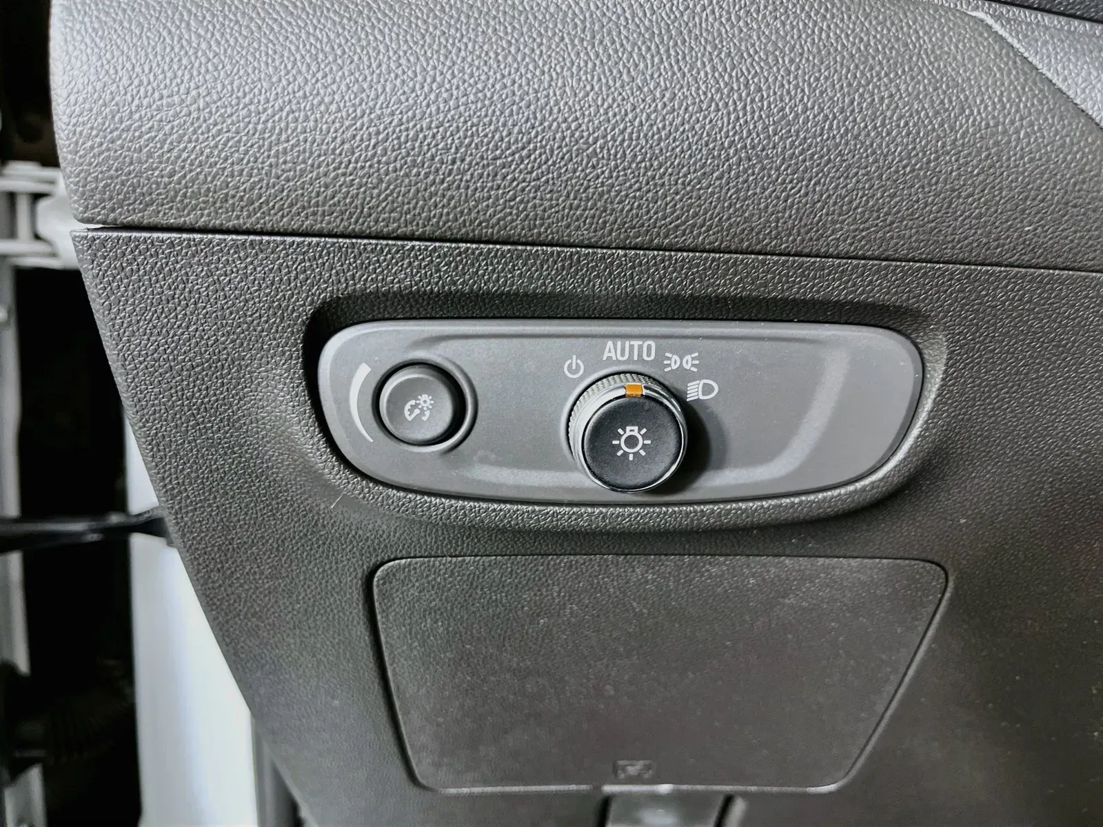 Buick Encore GX photo 10