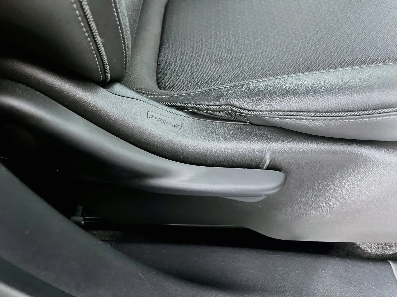 Buick Encore GX photo 26