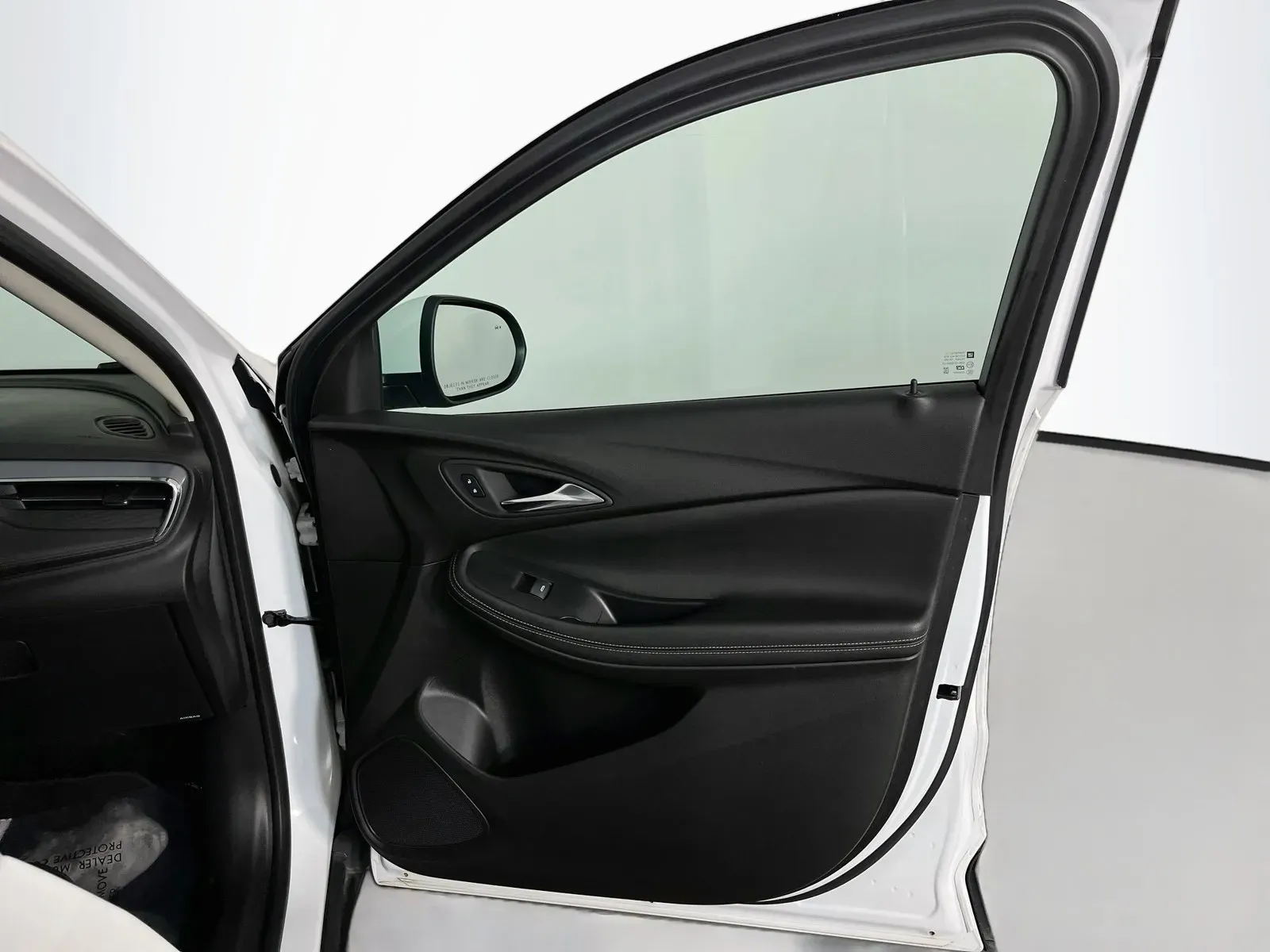 Buick Encore GX photo 28