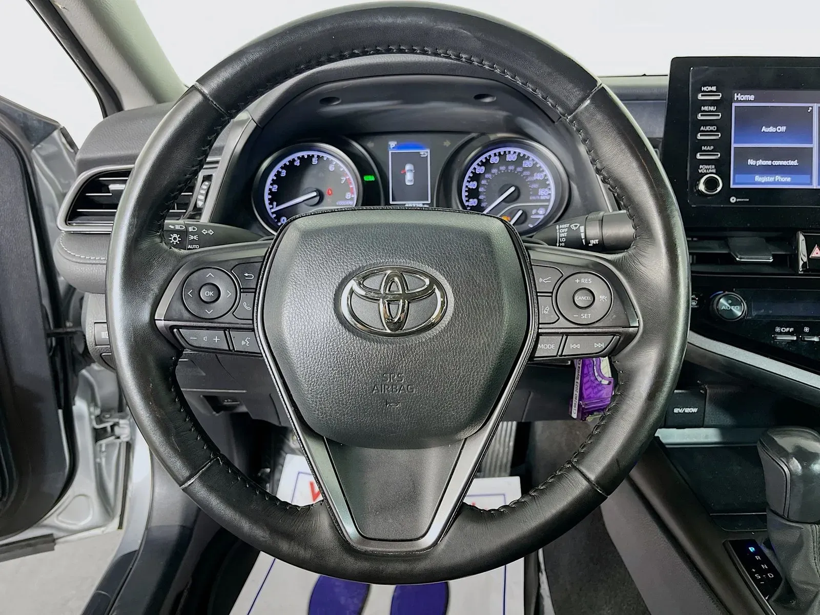 Toyota Camry photo 14
