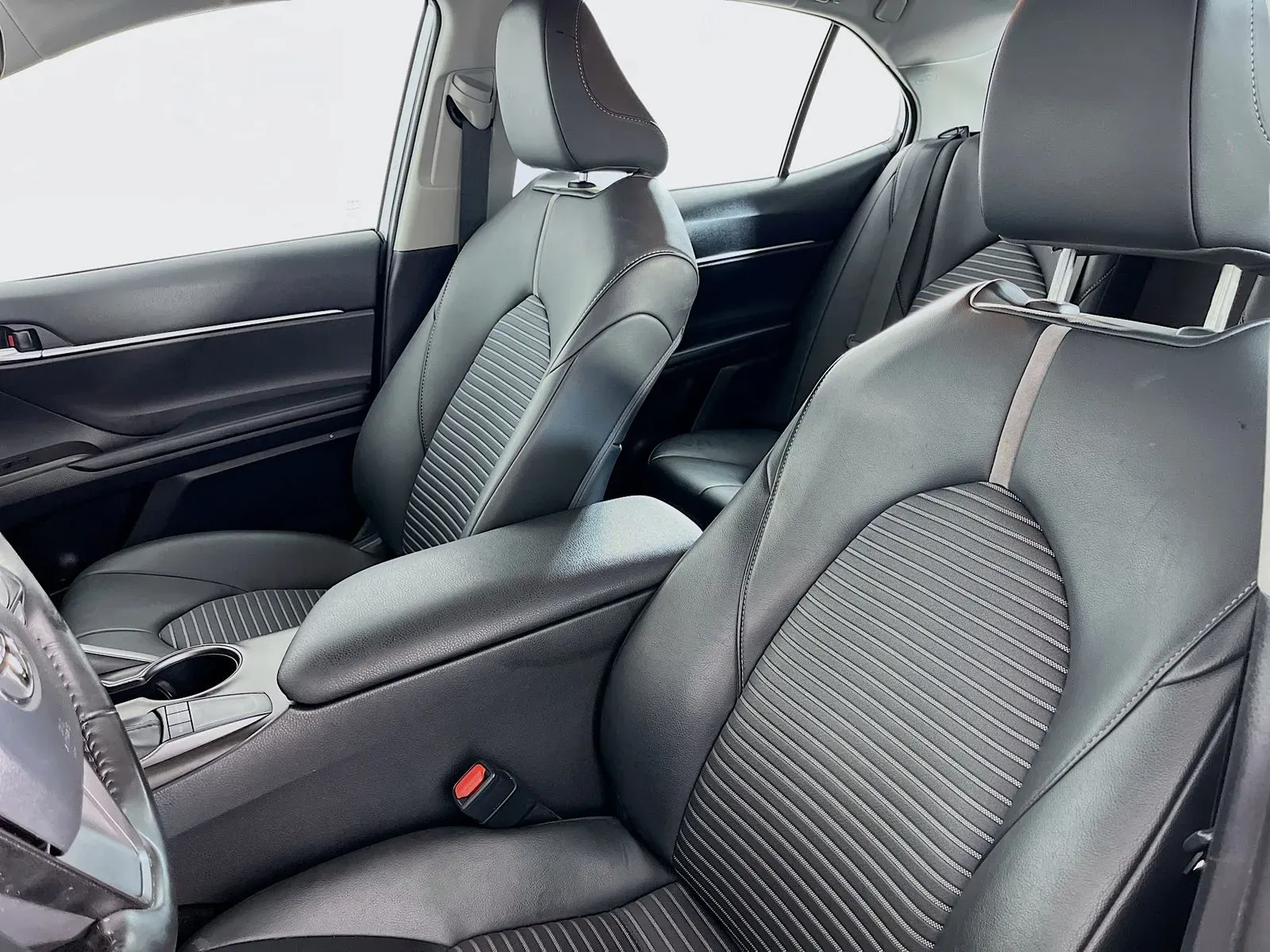 Toyota Camry photo 28