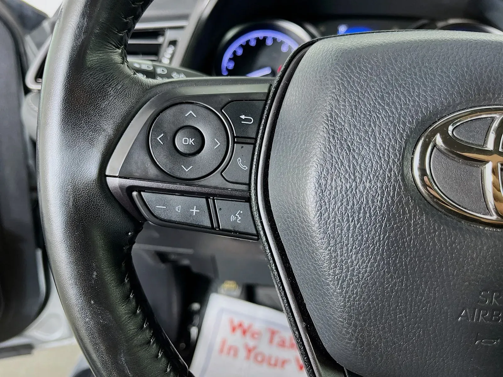 Toyota Camry photo 15