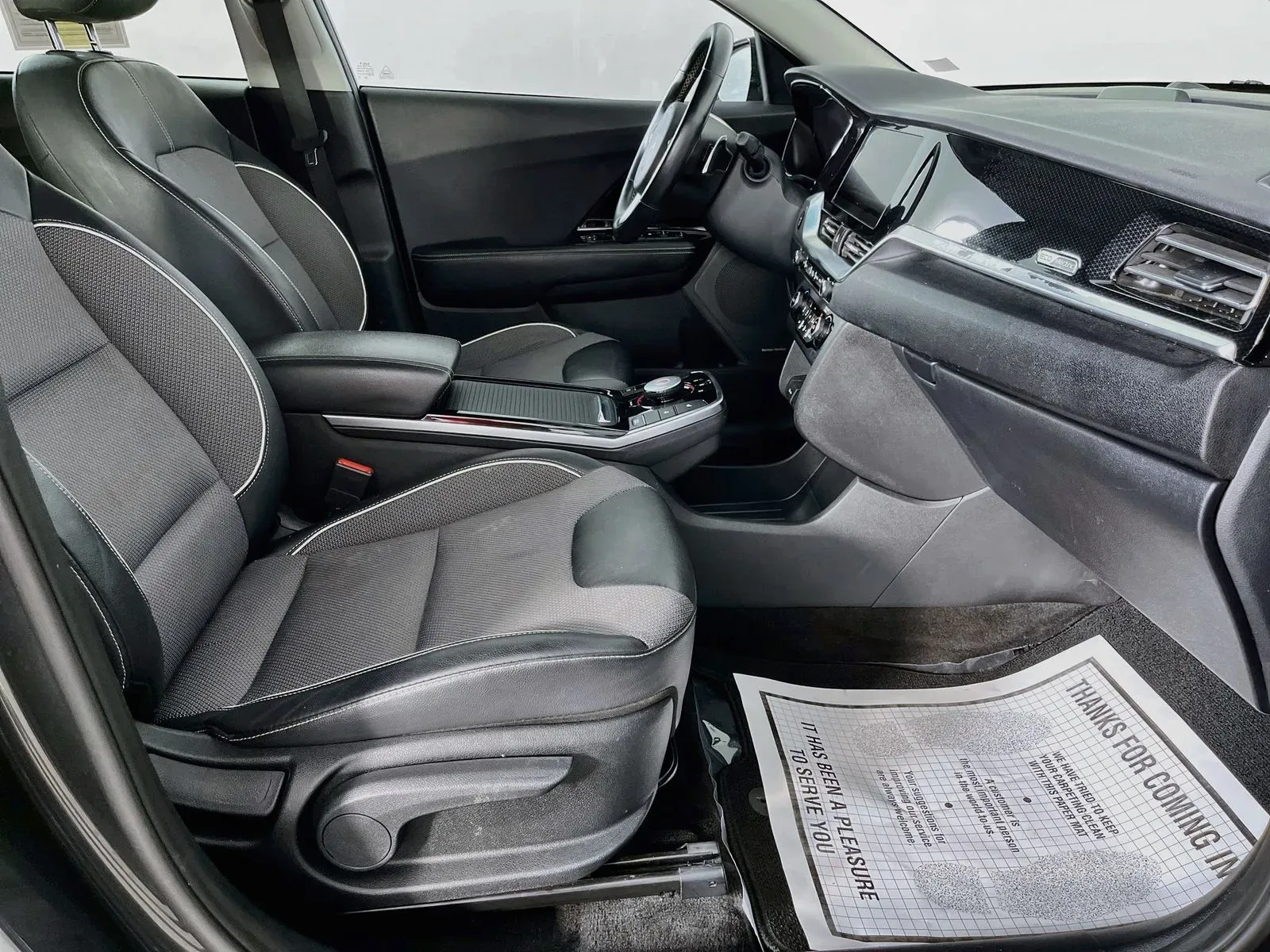 Kia Niro photo 32