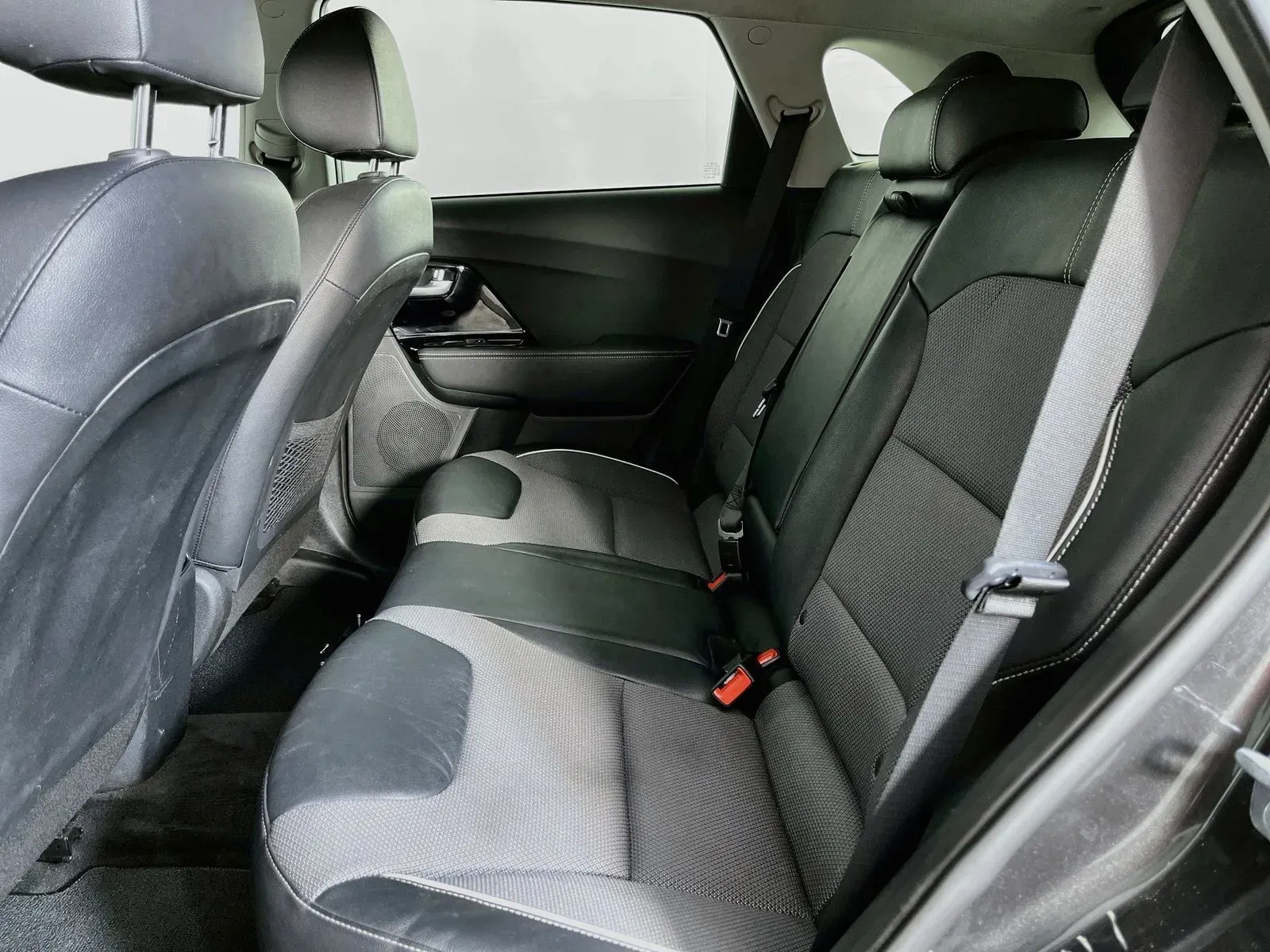 Kia Niro photo 28