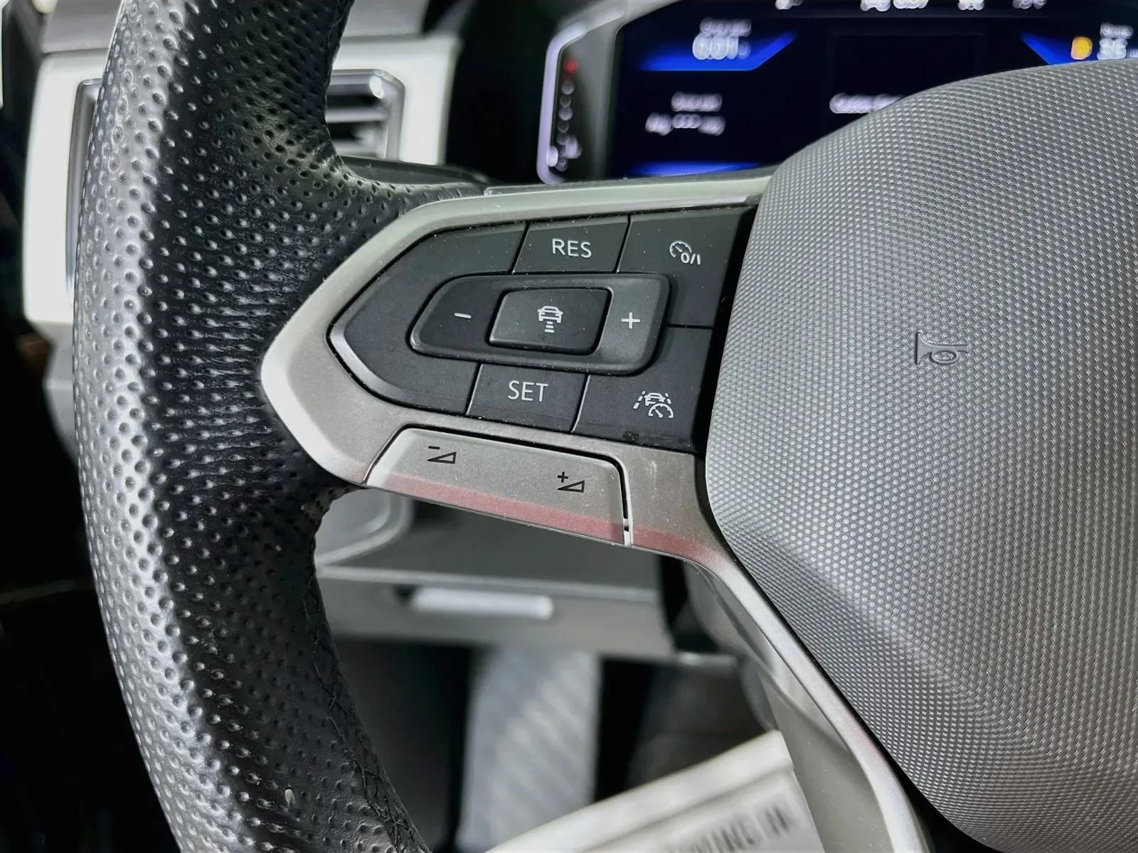 Volkswagen Atlas photo 14