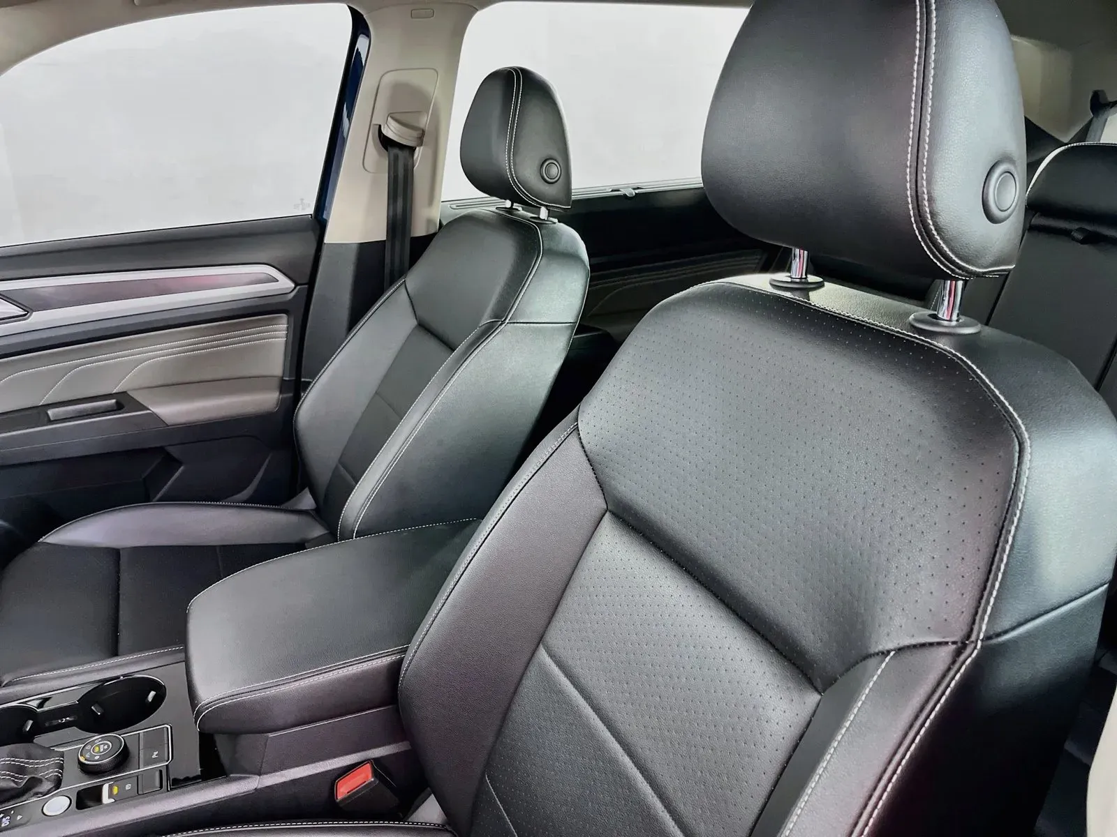 Volkswagen Atlas photo 27
