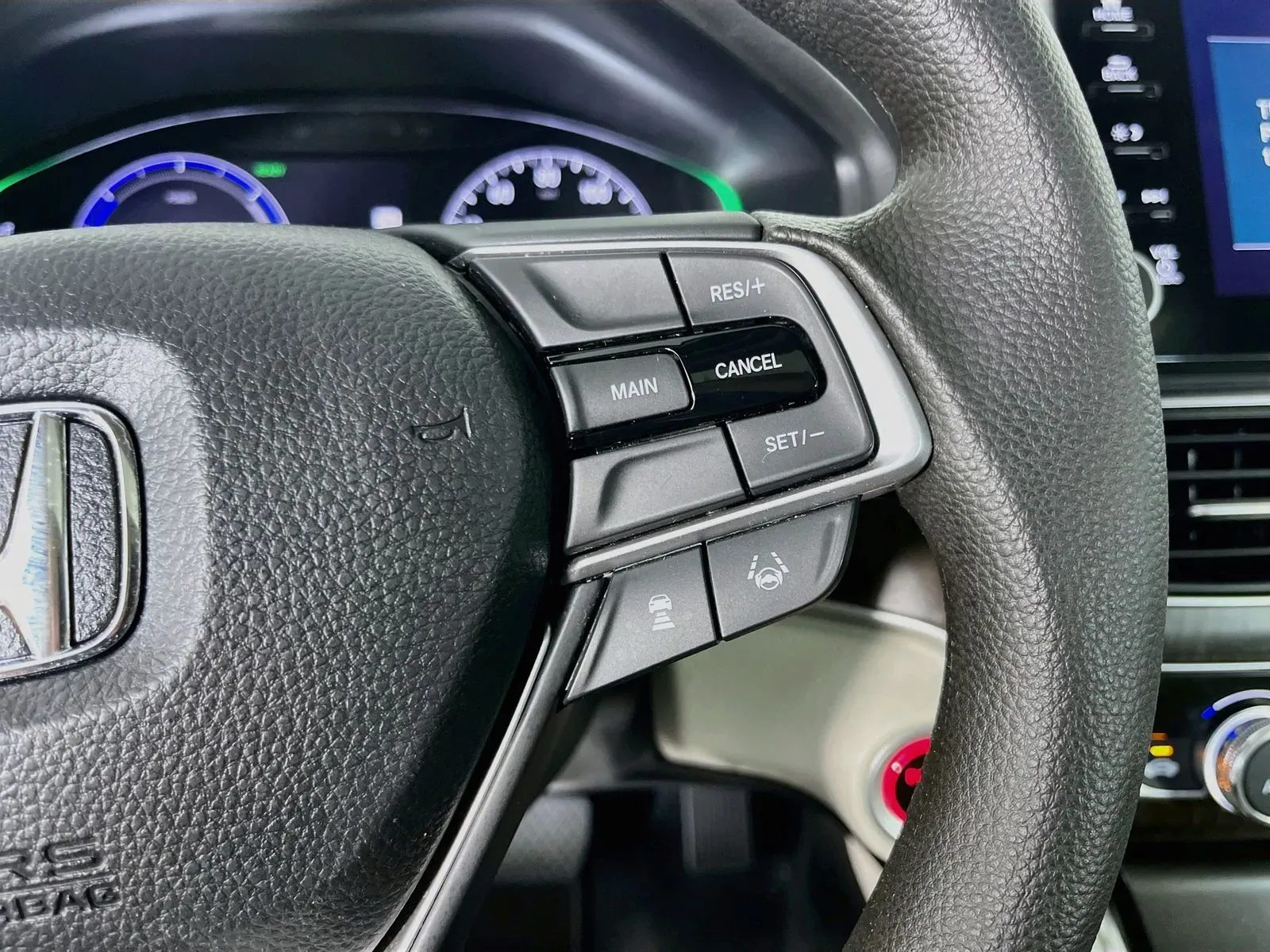 Honda Accord photo 17