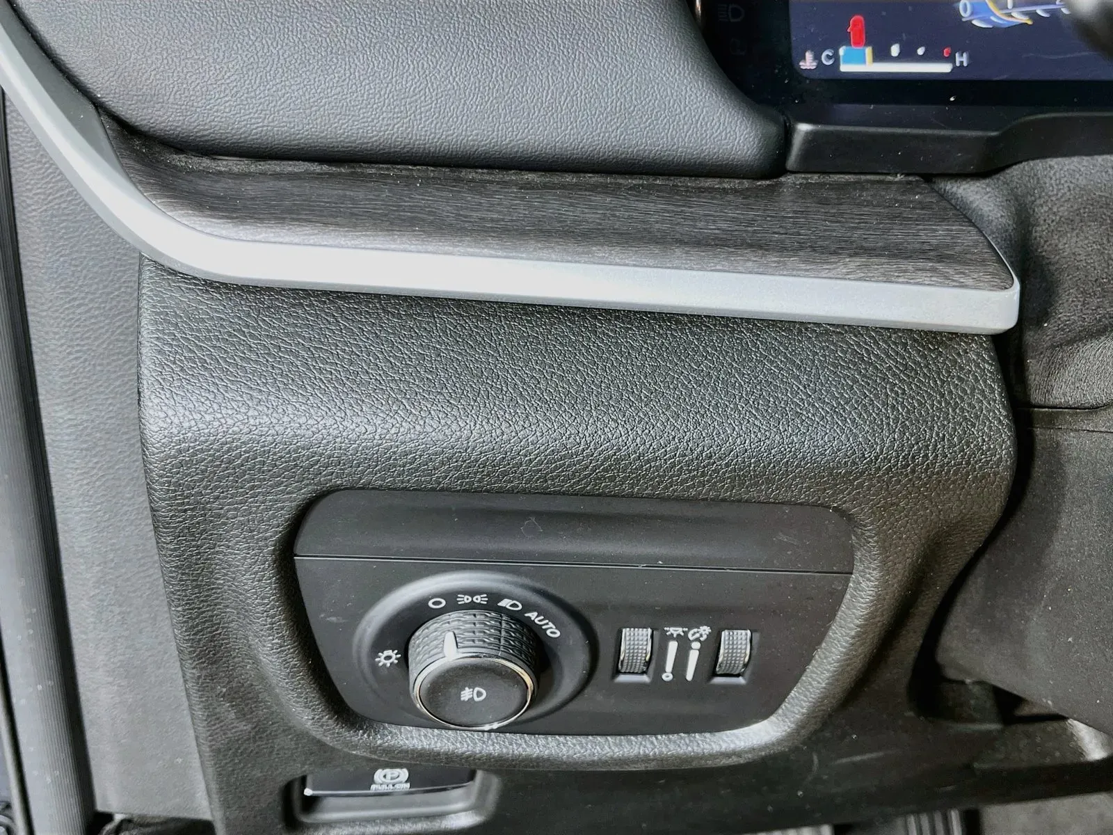 Jeep Grand Cherokee L photo 13