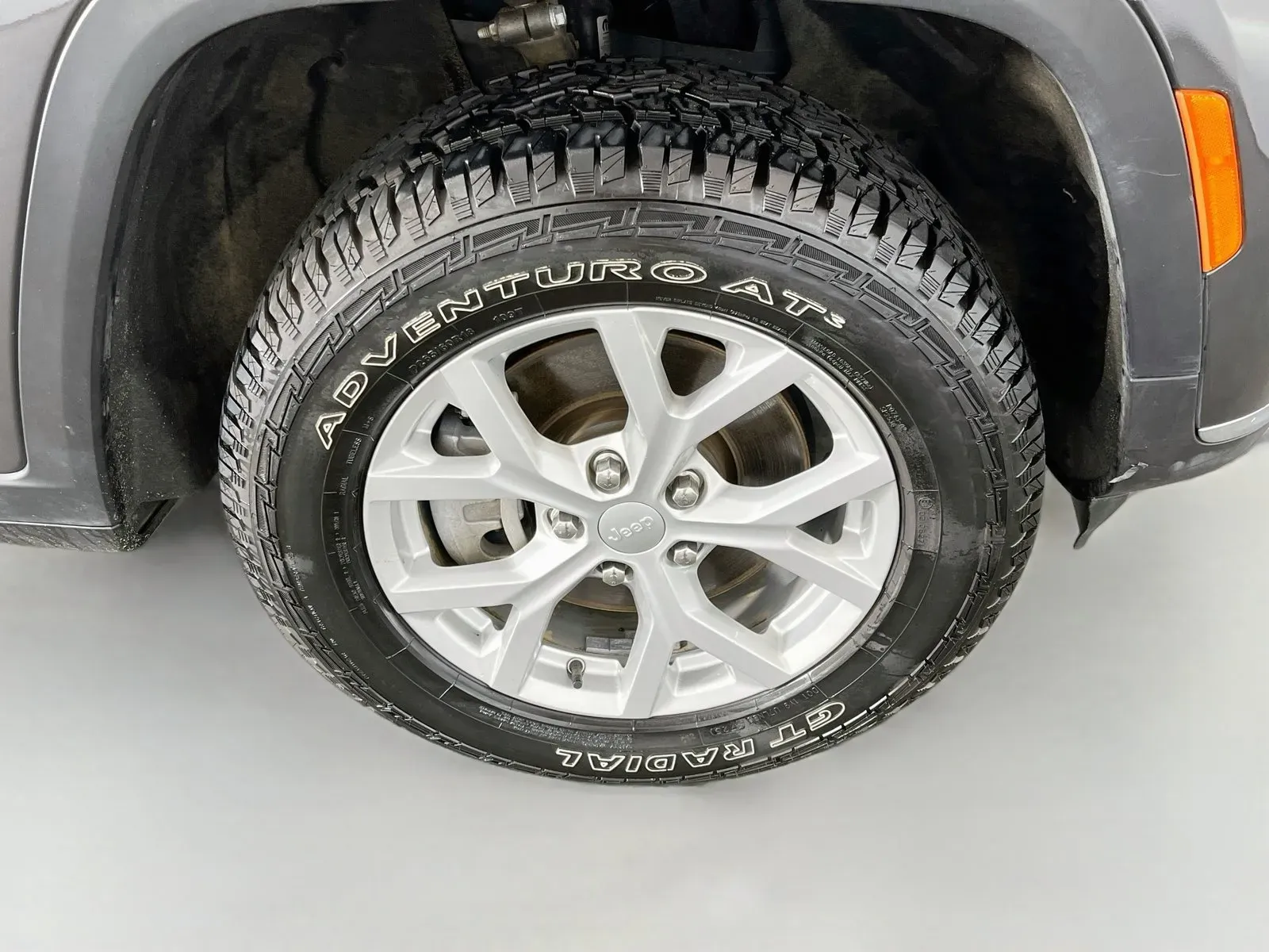 Jeep Grand Cherokee L photo 39
