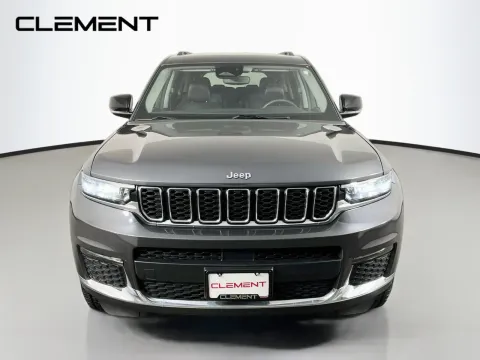 Another view of 2023 Jeep Grand Cherokee L Limited for sale in Florissant, MO at Clement Pre-Owned
