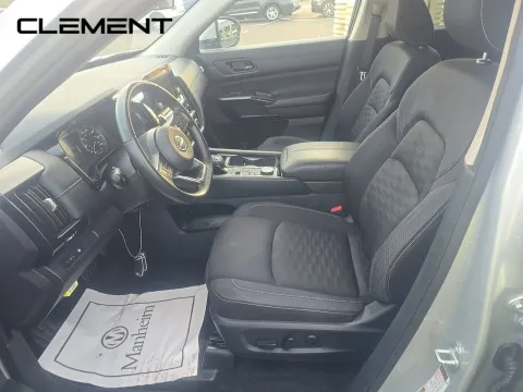 More photos of 2024 Nissan Pathfinder SV at Clement Pre-Owned, MO