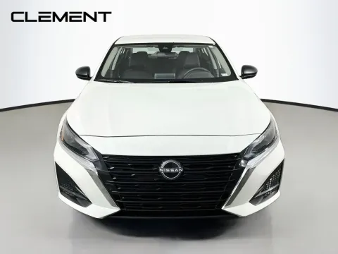 Another view of 2025 Nissan Altima 2.5 SV for sale in Florissant, MO at Clement Pre-Owned