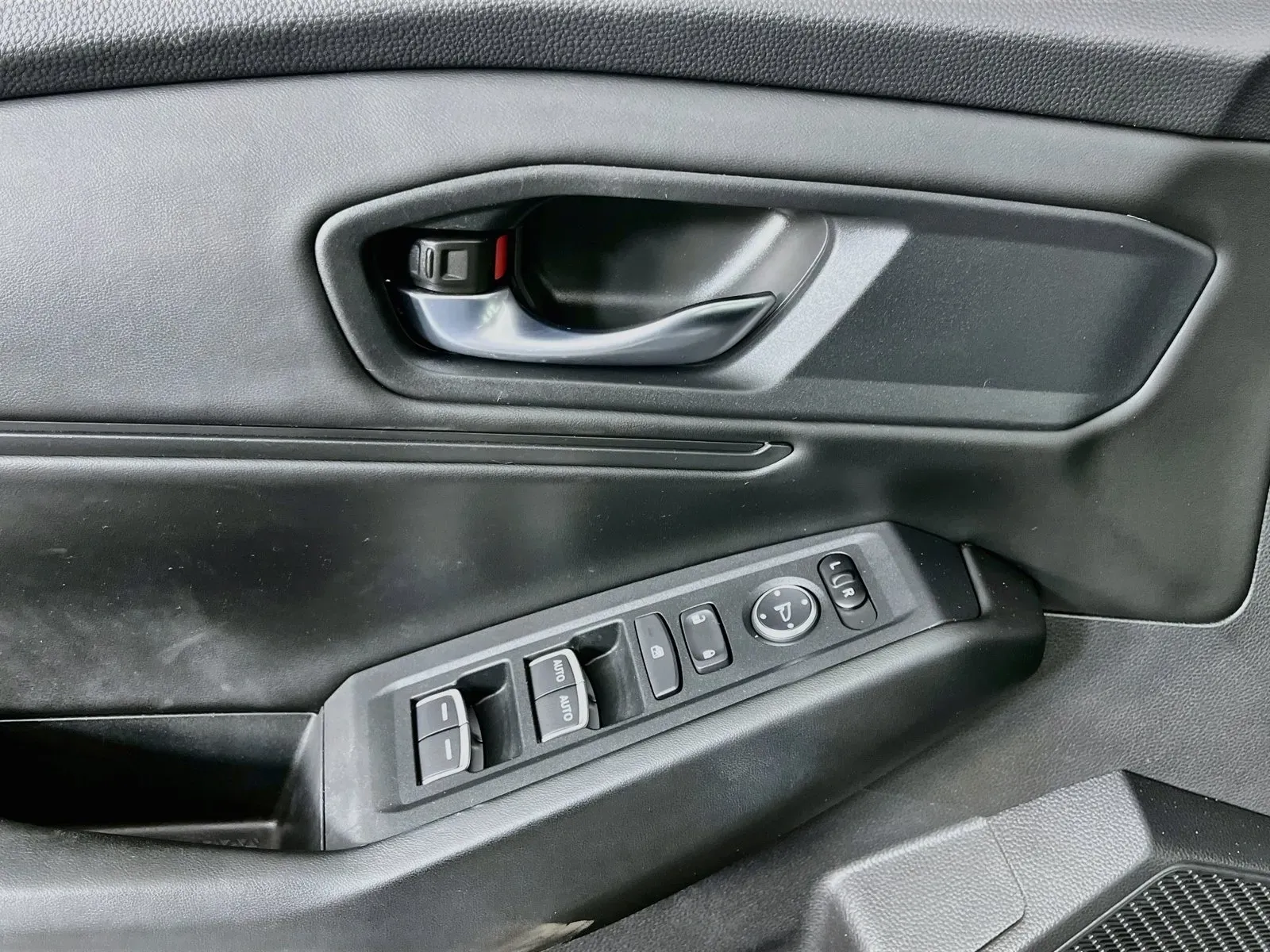 Honda Accord photo 23
