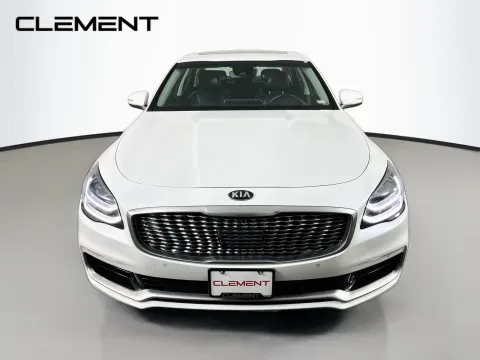 Another view of 2019 Kia K900 Luxury for sale in Florissant, MO at Clement Pre-Owned