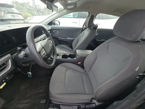 More photos of 2025 Kia K4 LXS at Clement Pre-Owned, MO
