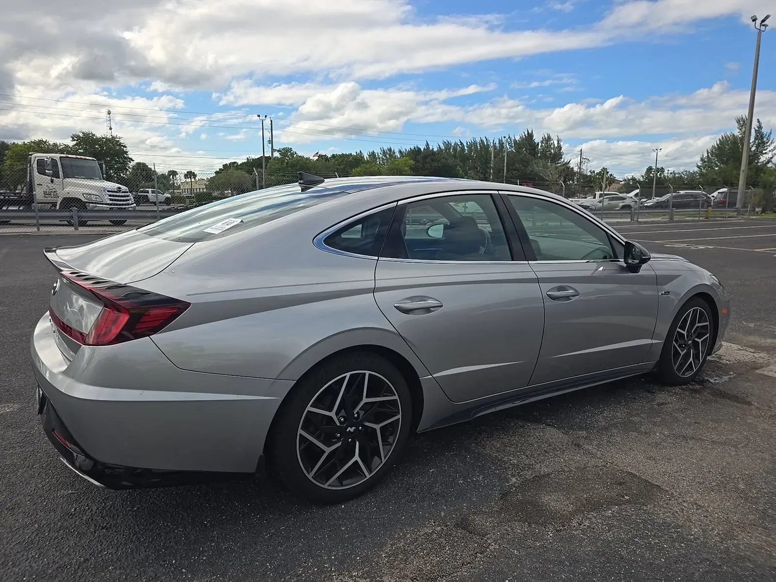 Hyundai Sonata photo 5