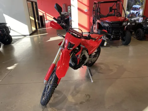 More photos of 2026 Honda CRF 450RL at Dell's Honda Powerhouse, MO