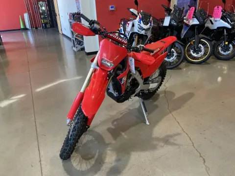 More photos of 2026 Honda CRF 450X at Dell's Honda Powerhouse, MO