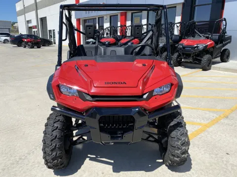 Another view of 2025 HONDA PIONEER 1000 Base for sale in Grain Valley, MO at Dell's Honda Powerhouse