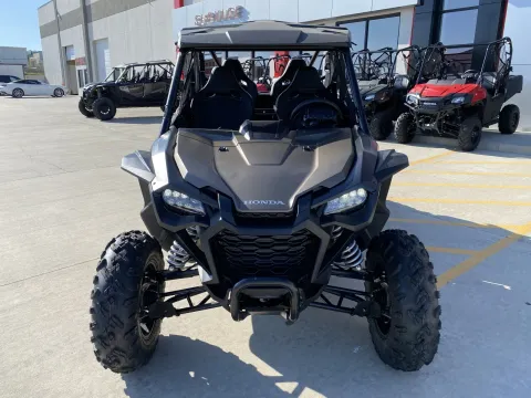 Another view of 2026 HONDA TALON1000X4 FOX LIVE VALVE for sale in Grain Valley, MO at Dell's Honda Powerhouse