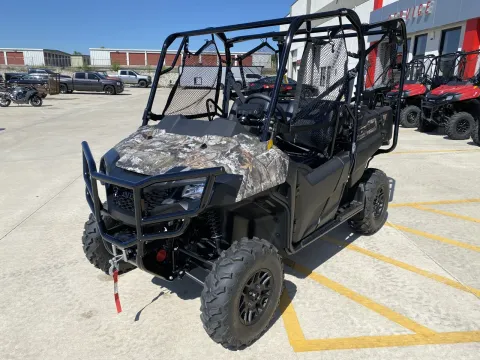 More photos of 2026 HONDA PIONEER 700-4 Forest at Dell's Honda Powerhouse, MO